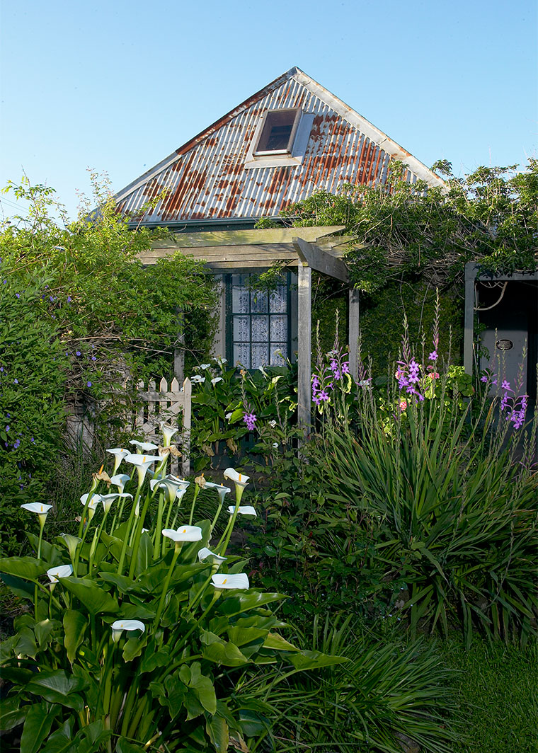 Ziebell's Farmhouse and garden Ziebell's Farmhouse and garden